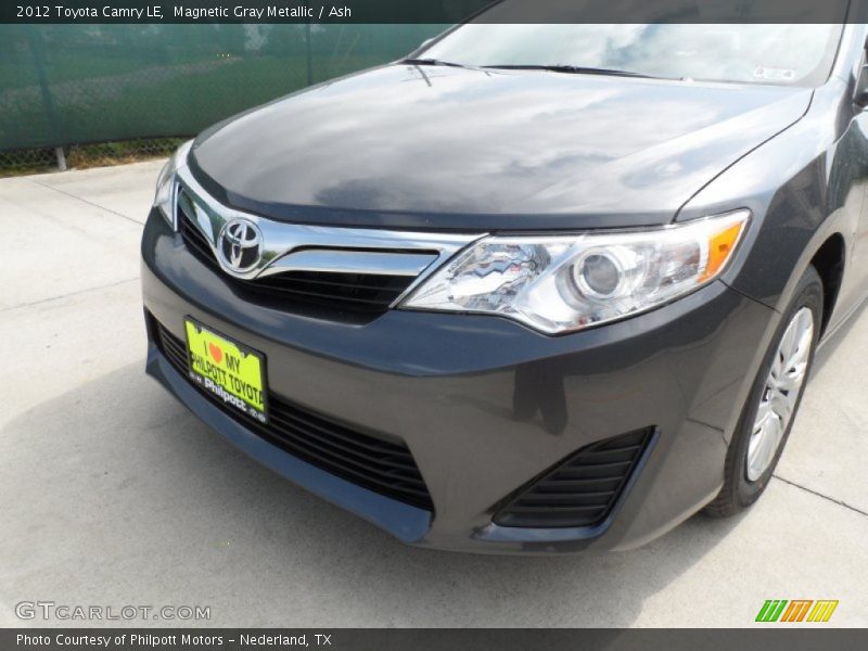 Magnetic Gray Metallic / Ash 2012 Toyota Camry LE
