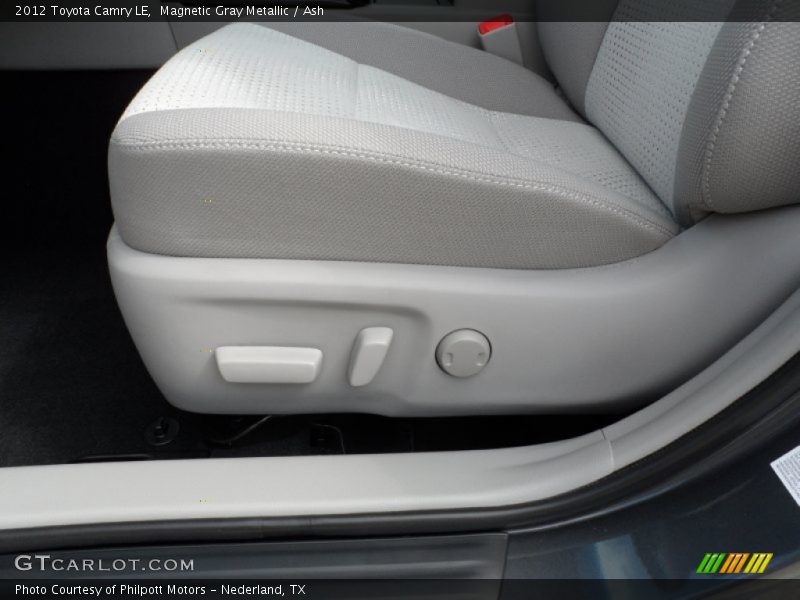 Magnetic Gray Metallic / Ash 2012 Toyota Camry LE