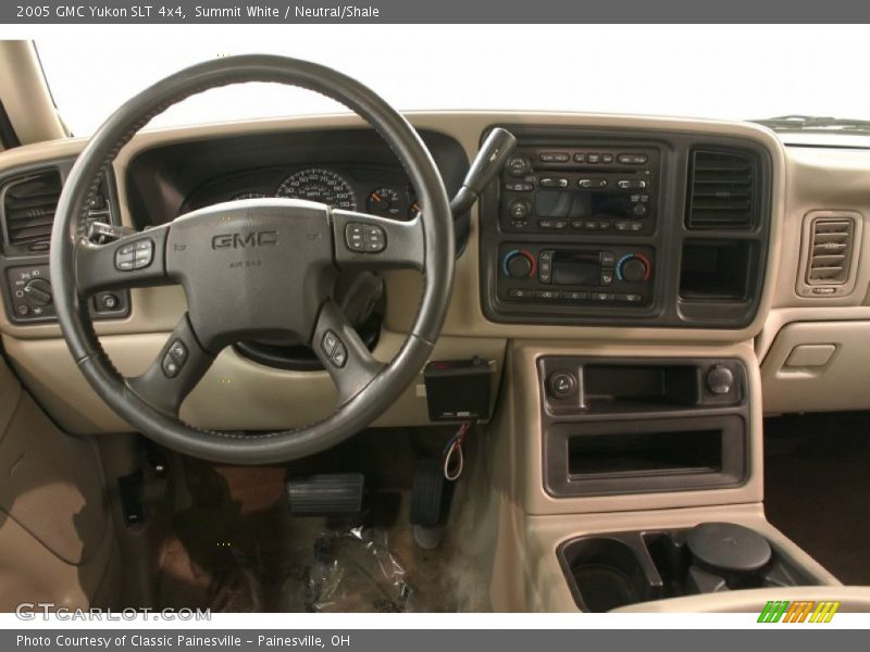 Summit White / Neutral/Shale 2005 GMC Yukon SLT 4x4