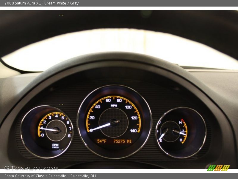 Cream White / Gray 2008 Saturn Aura XE