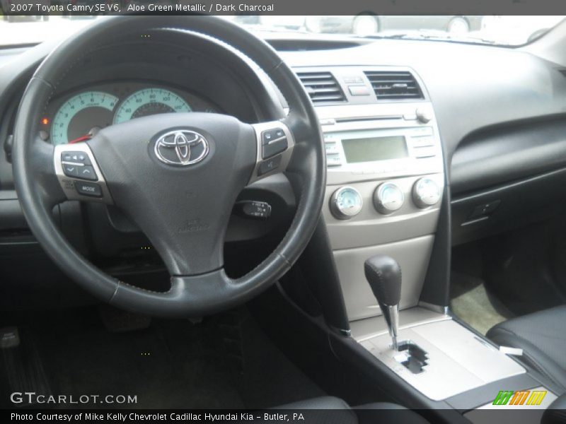 Aloe Green Metallic / Dark Charcoal 2007 Toyota Camry SE V6