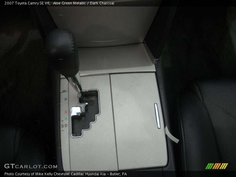 Aloe Green Metallic / Dark Charcoal 2007 Toyota Camry SE V6