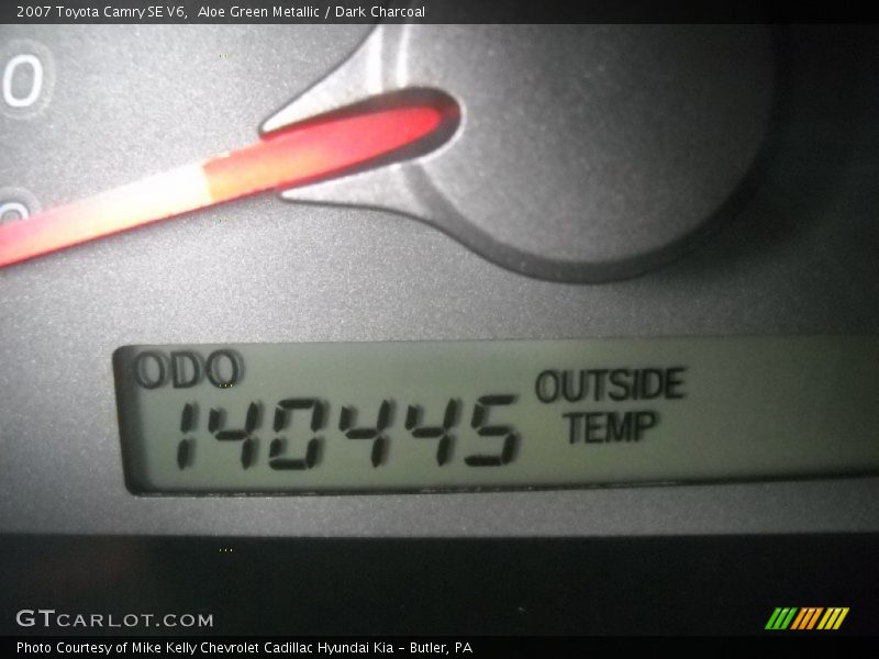 Aloe Green Metallic / Dark Charcoal 2007 Toyota Camry SE V6