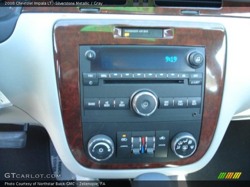 Silverstone Metallic / Gray 2008 Chevrolet Impala LT