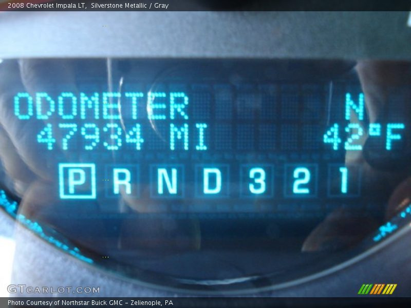 Silverstone Metallic / Gray 2008 Chevrolet Impala LT