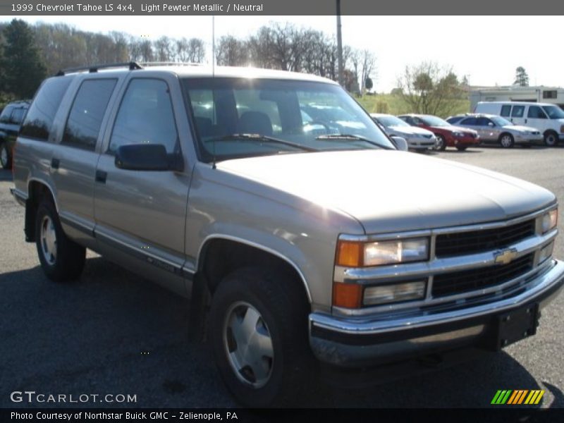 Light Pewter Metallic / Neutral 1999 Chevrolet Tahoe LS 4x4