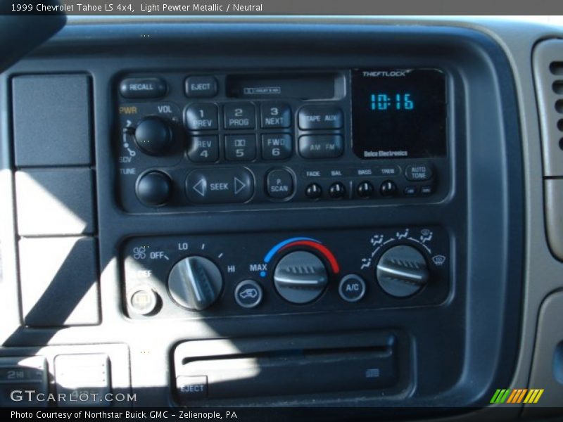 Light Pewter Metallic / Neutral 1999 Chevrolet Tahoe LS 4x4