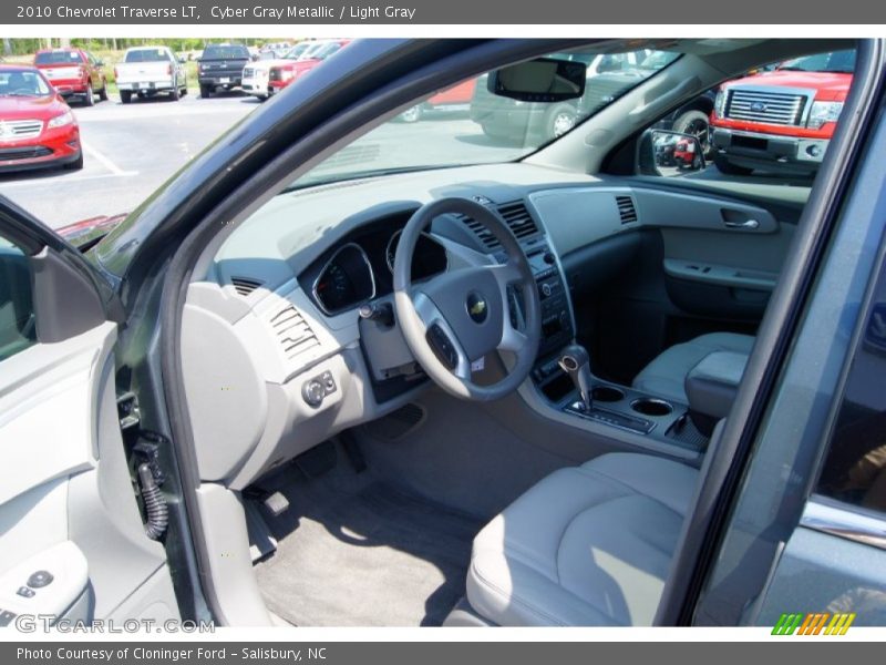 Cyber Gray Metallic / Light Gray 2010 Chevrolet Traverse LT