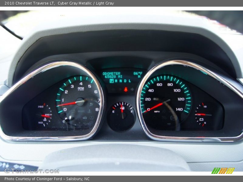Cyber Gray Metallic / Light Gray 2010 Chevrolet Traverse LT