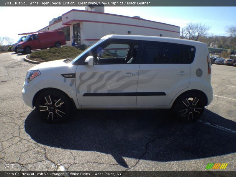 Clear White/Grey Graphics / Black Leather 2011 Kia Soul White Tiger Special Edition