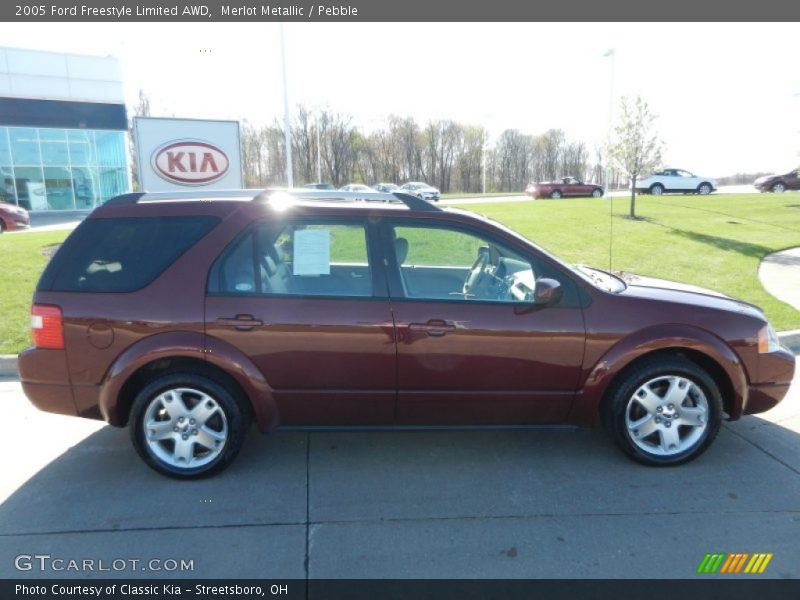 Merlot Metallic / Pebble 2005 Ford Freestyle Limited AWD