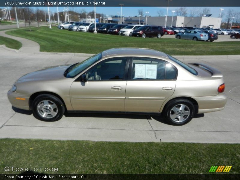 Light Driftwood Metallic / Neutral 2005 Chevrolet Classic