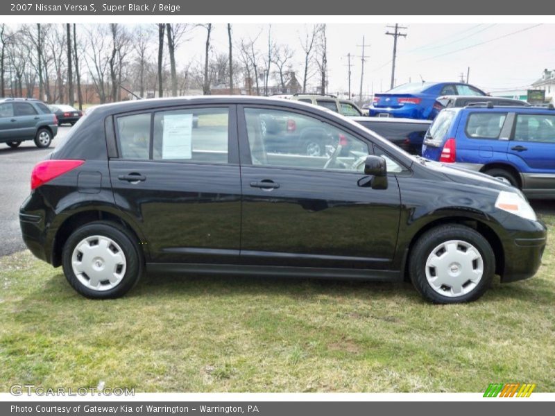 Super Black / Beige 2007 Nissan Versa S