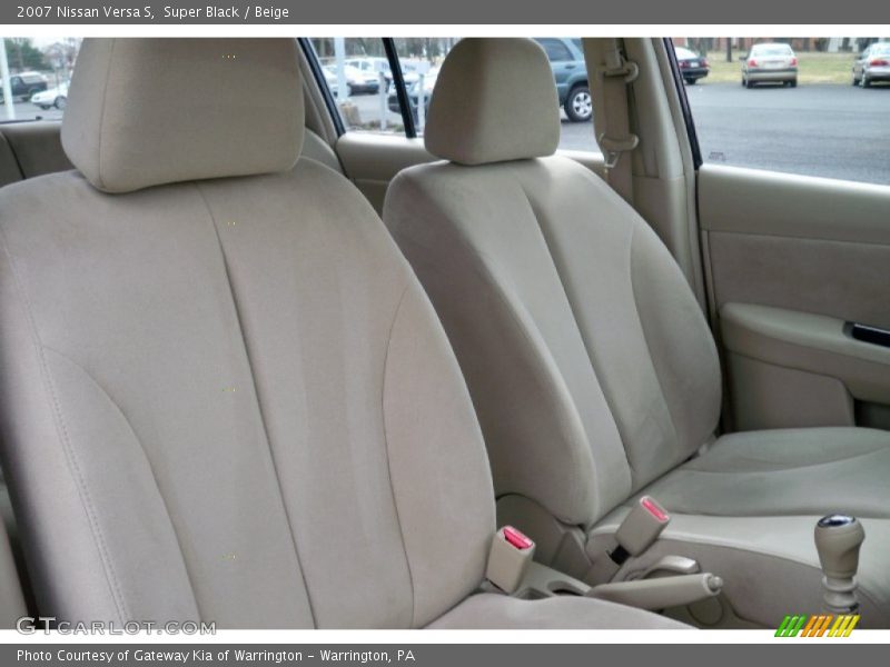 Super Black / Beige 2007 Nissan Versa S