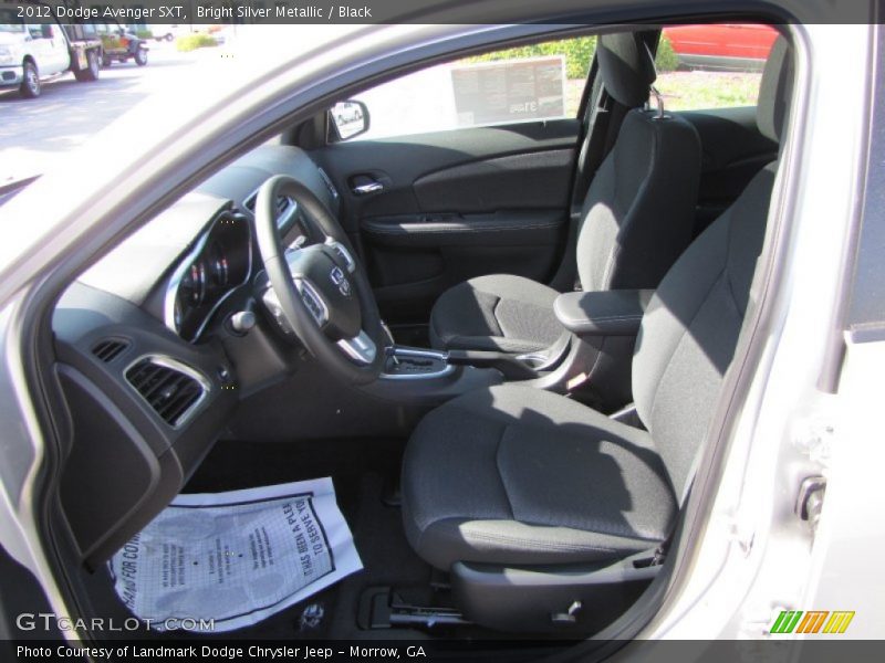 Bright Silver Metallic / Black 2012 Dodge Avenger SXT