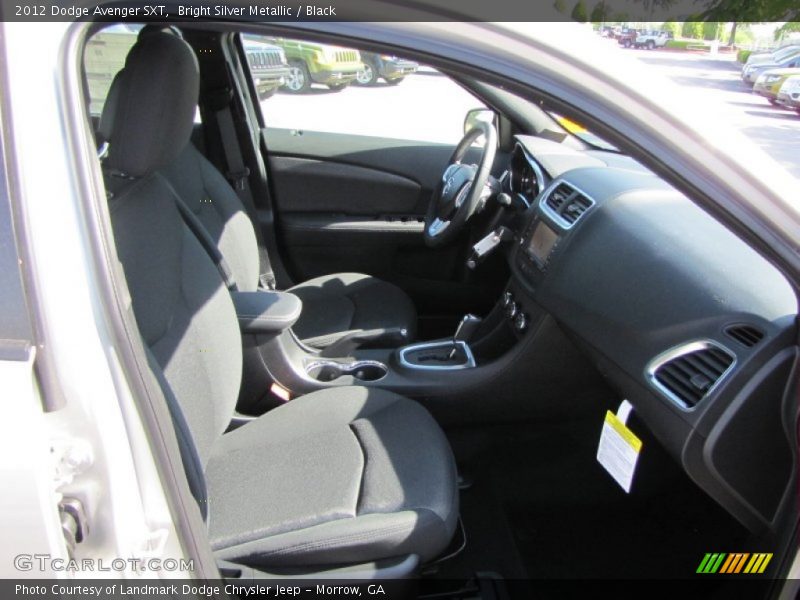 Bright Silver Metallic / Black 2012 Dodge Avenger SXT