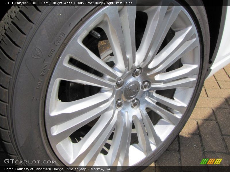Bright White / Dark Frost Beige/Light Frost Beige 2011 Chrysler 300 C Hemi