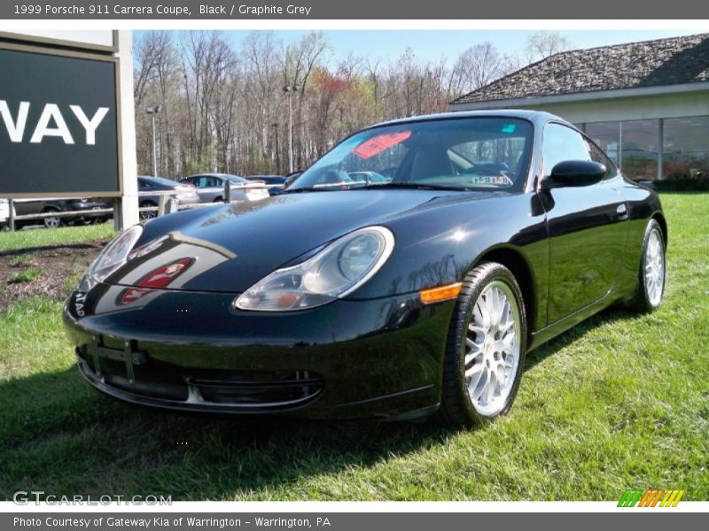 Black / Graphite Grey 1999 Porsche 911 Carrera Coupe