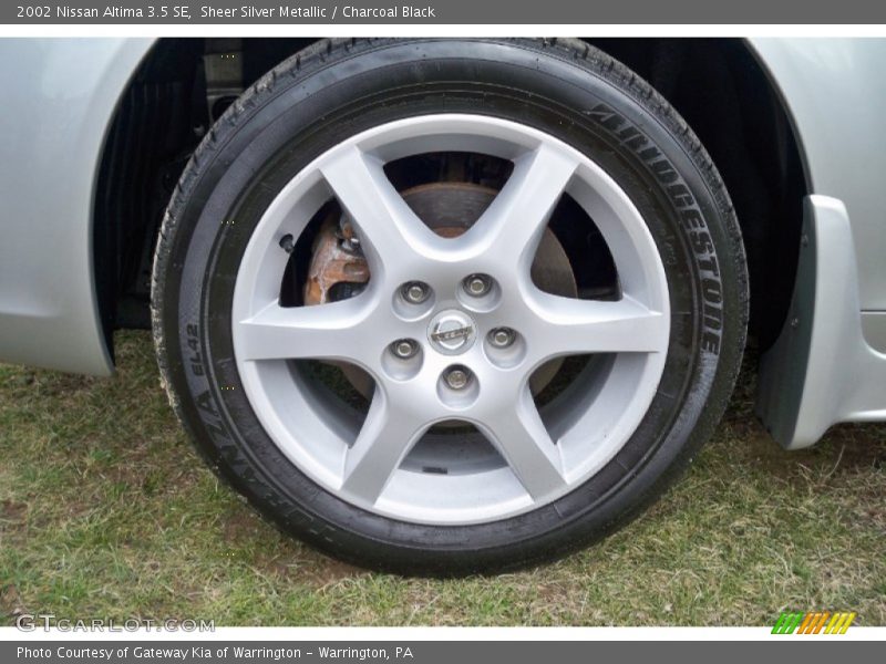 Sheer Silver Metallic / Charcoal Black 2002 Nissan Altima 3.5 SE