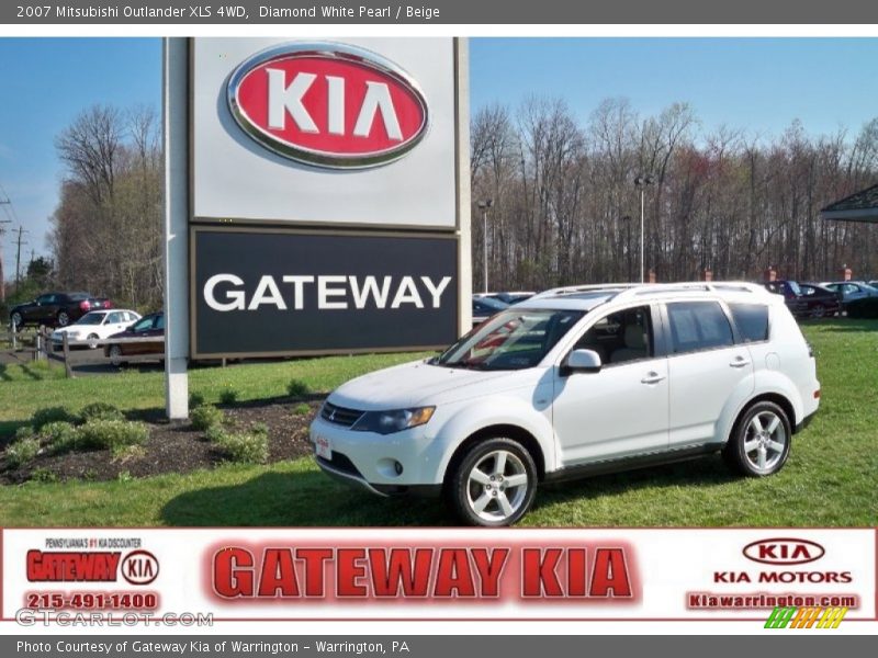 Diamond White Pearl / Beige 2007 Mitsubishi Outlander XLS 4WD