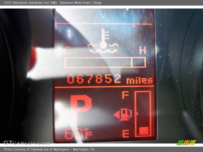 Diamond White Pearl / Beige 2007 Mitsubishi Outlander XLS 4WD