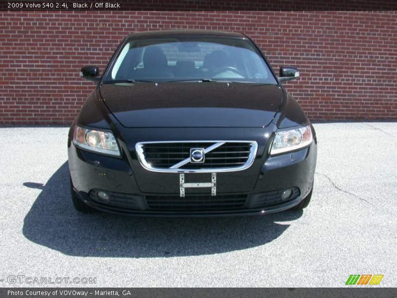 Black / Off Black 2009 Volvo S40 2.4i