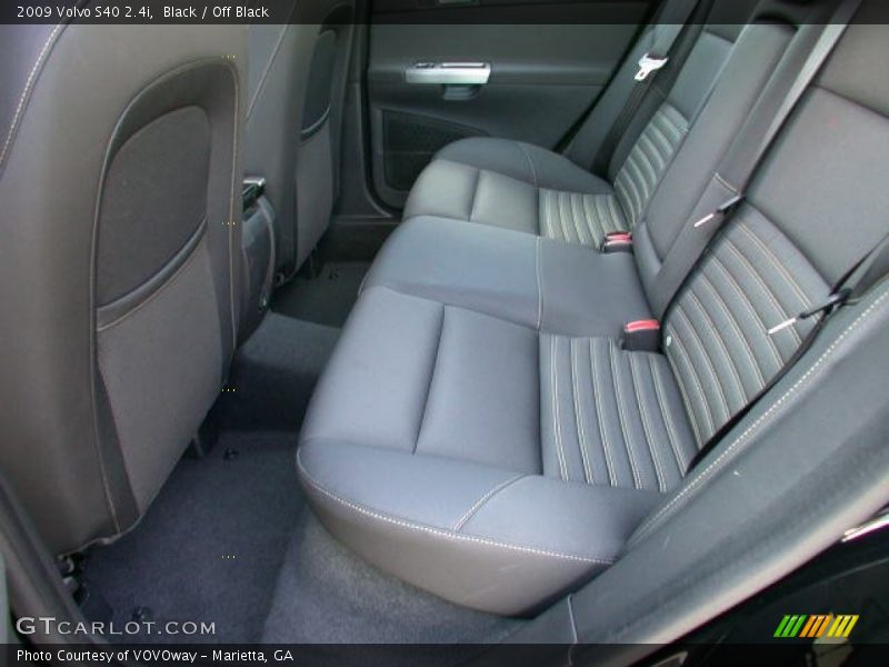 Black / Off Black 2009 Volvo S40 2.4i