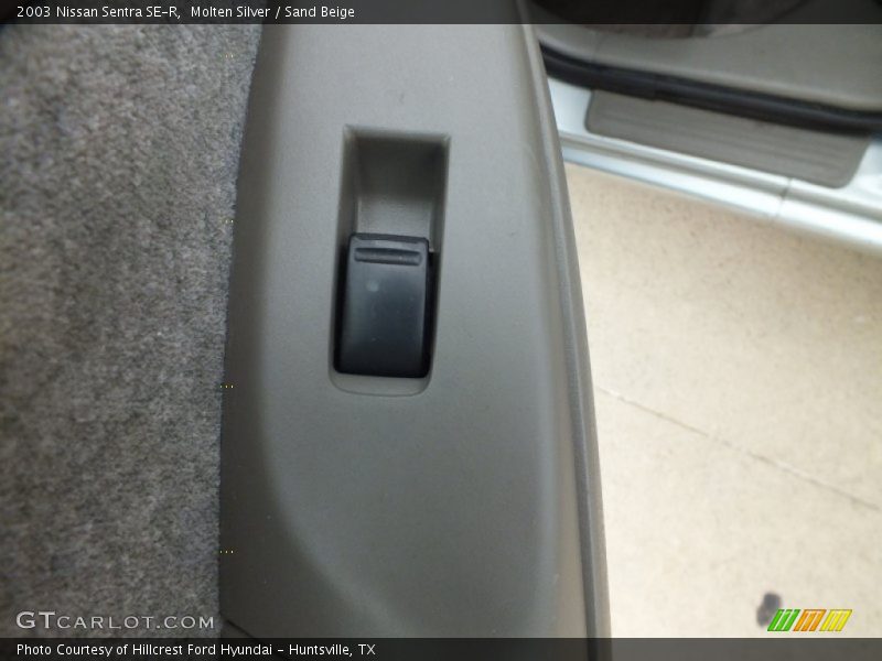 Molten Silver / Sand Beige 2003 Nissan Sentra SE-R