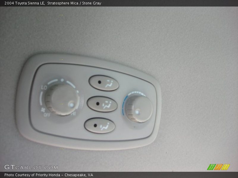 Stratosphere Mica / Stone Gray 2004 Toyota Sienna LE