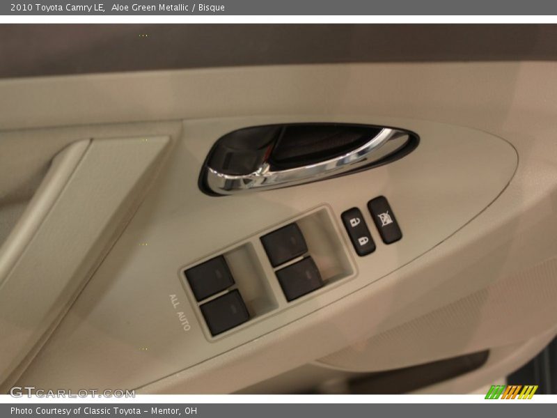 Aloe Green Metallic / Bisque 2010 Toyota Camry LE