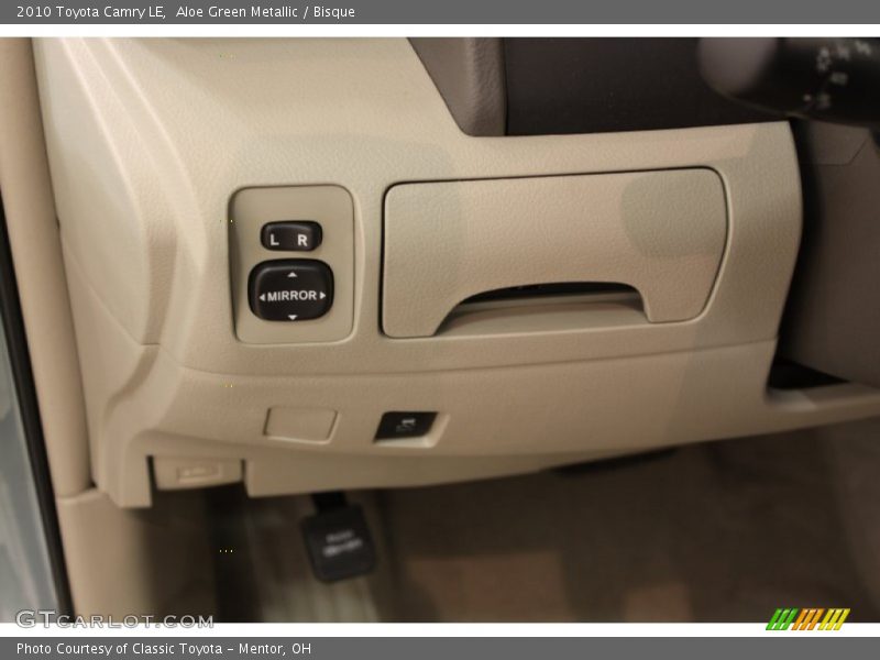Aloe Green Metallic / Bisque 2010 Toyota Camry LE