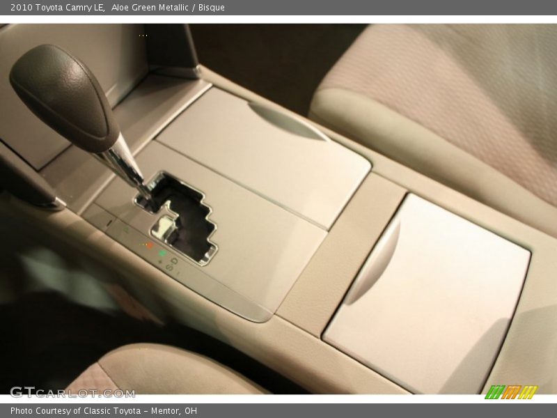 Aloe Green Metallic / Bisque 2010 Toyota Camry LE
