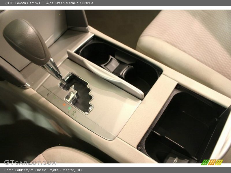 Aloe Green Metallic / Bisque 2010 Toyota Camry LE