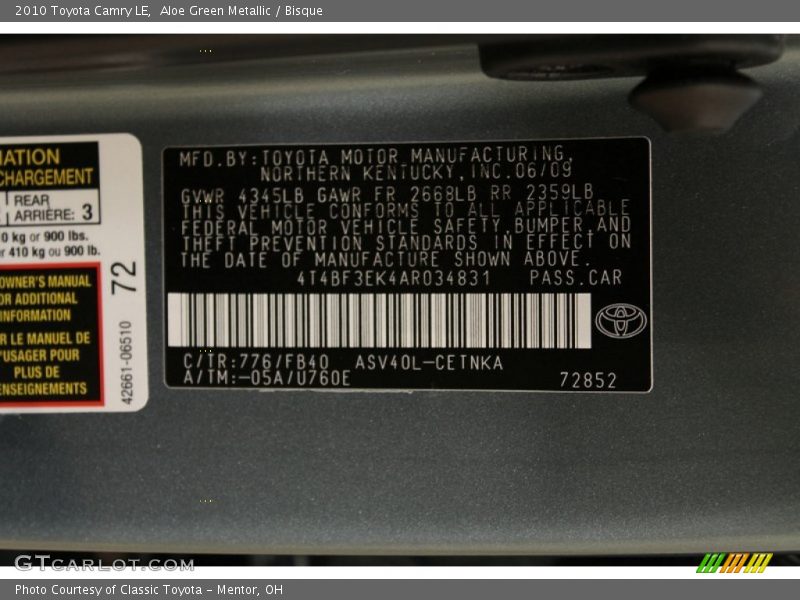 Aloe Green Metallic / Bisque 2010 Toyota Camry LE