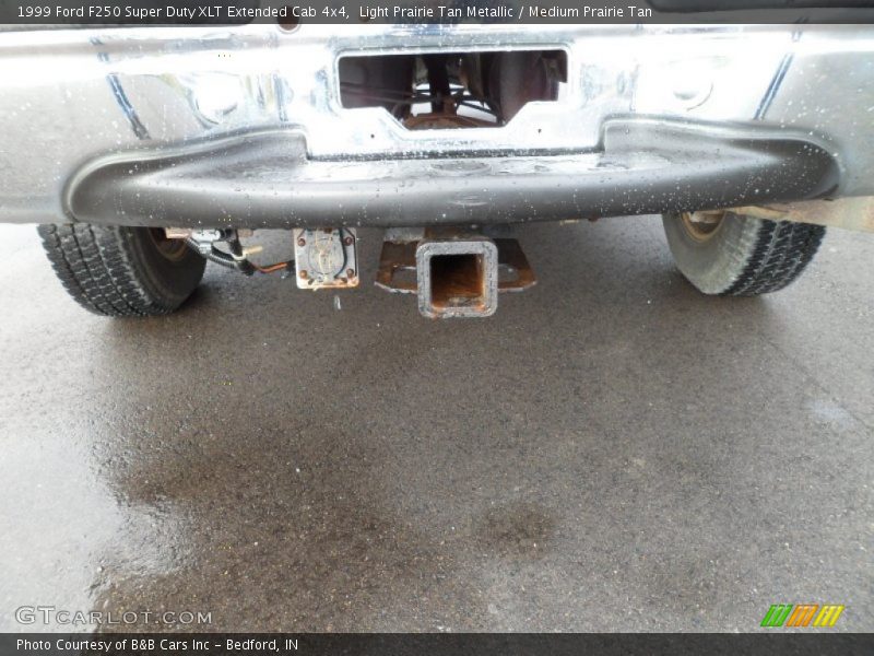 Light Prairie Tan Metallic / Medium Prairie Tan 1999 Ford F250 Super Duty XLT Extended Cab 4x4