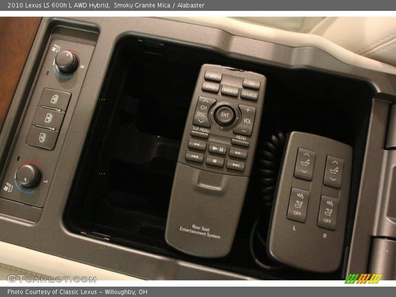 Controls of 2010 LS 600h L AWD Hybrid