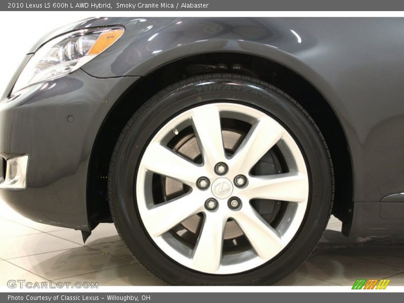  2010 LS 600h L AWD Hybrid Wheel