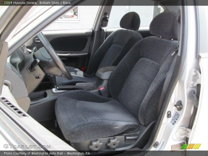 Brilliant Silver / Black 2004 Hyundai Sonata