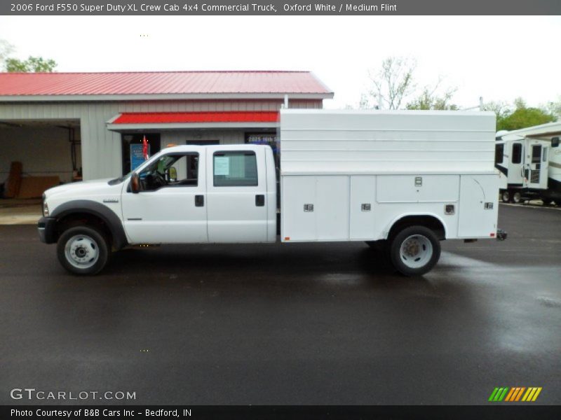 Oxford White / Medium Flint 2006 Ford F550 Super Duty XL Crew Cab 4x4 Commercial Truck