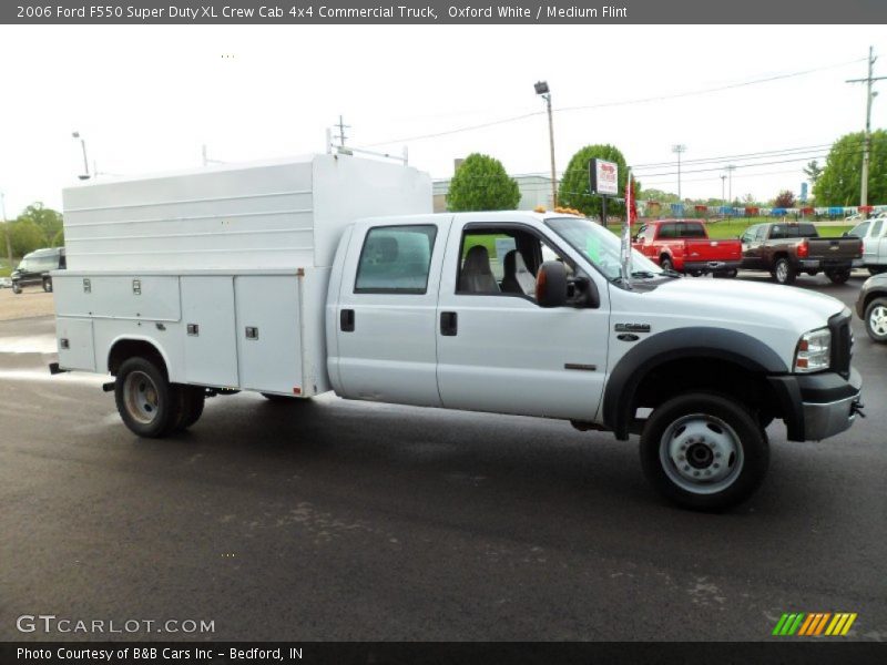 Oxford White / Medium Flint 2006 Ford F550 Super Duty XL Crew Cab 4x4 Commercial Truck