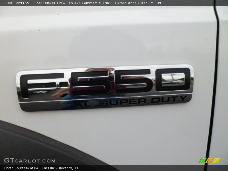 Oxford White / Medium Flint 2006 Ford F550 Super Duty XL Crew Cab 4x4 Commercial Truck