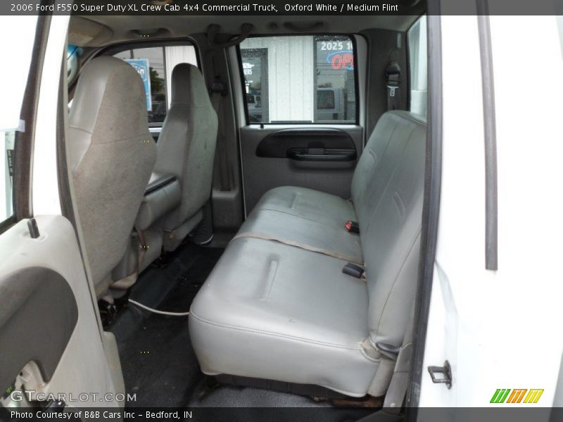 Oxford White / Medium Flint 2006 Ford F550 Super Duty XL Crew Cab 4x4 Commercial Truck