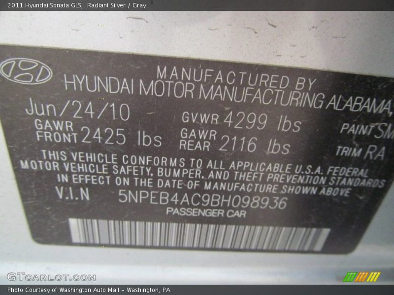 Radiant Silver / Gray 2011 Hyundai Sonata GLS