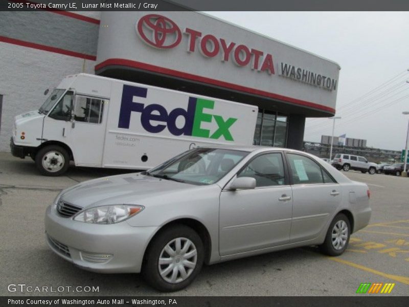 Lunar Mist Metallic / Gray 2005 Toyota Camry LE