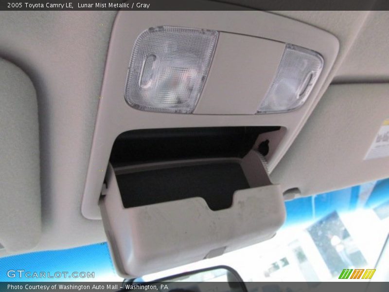 Lunar Mist Metallic / Gray 2005 Toyota Camry LE