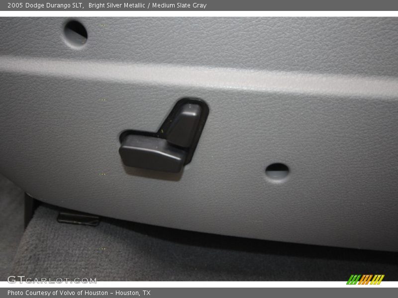 Bright Silver Metallic / Medium Slate Gray 2005 Dodge Durango SLT