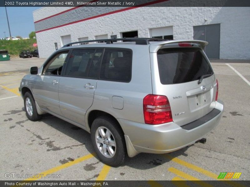 Millennium Silver Metallic / Ivory 2002 Toyota Highlander Limited 4WD
