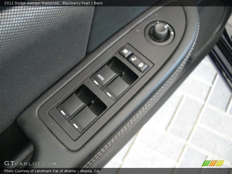 Blackberry Pearl / Black 2011 Dodge Avenger Mainstreet