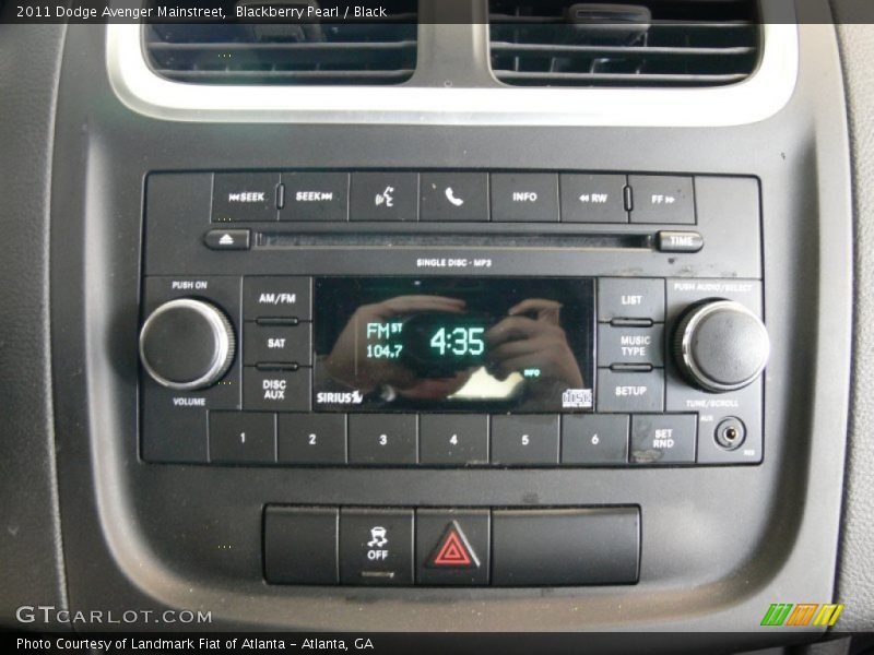 Blackberry Pearl / Black 2011 Dodge Avenger Mainstreet