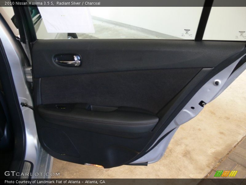 Radiant Silver / Charcoal 2010 Nissan Maxima 3.5 S